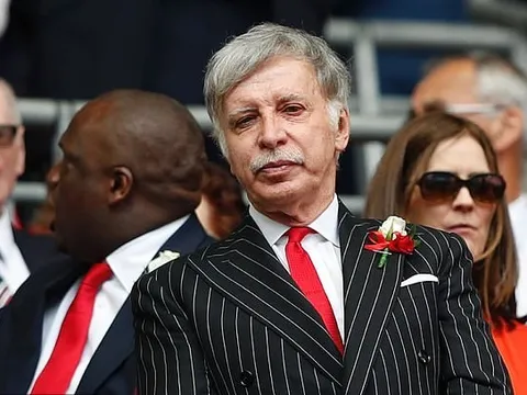Nhà Kroenke chỉ đang gặp may trong cách điều hành Arsenal