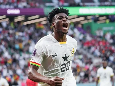 Sao World Cup trở thành mục tiêu của Barcelona, Man Utd