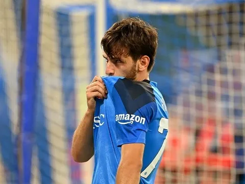 Chi 50 triệu bảng, Newcastle quyết có Maradona thành Naples