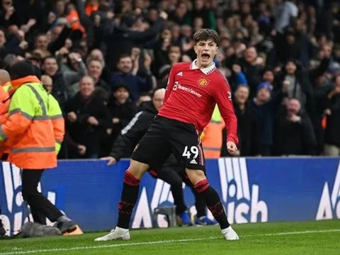 Ký hợp đồng mới, Man Utd lo âu về ngã rẽ của Garnacho