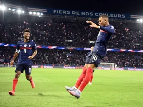 Mbappe làm điều 63 năm không ai làm được, Pháp đại khai sát giới 8-0