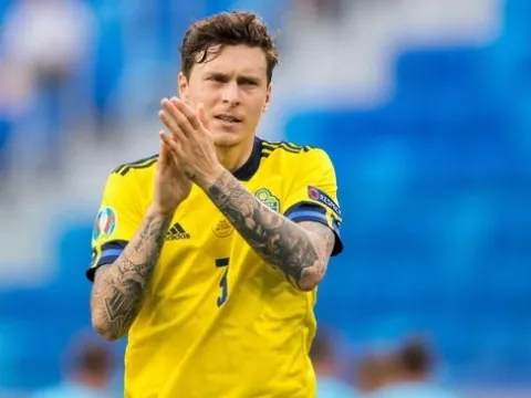 Hủy diệt đối thủ 5 bàn, Lindelof được ca ngợi