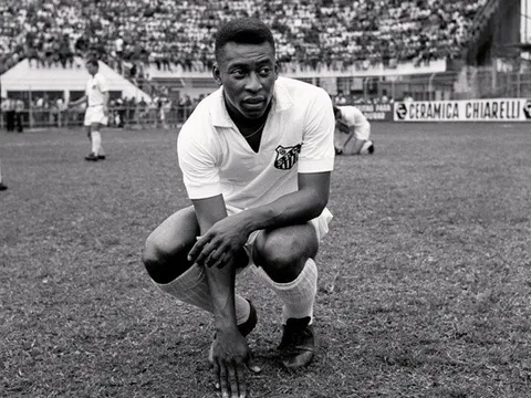 Giai thoại Pele ngăn cản nội chiến ở Nigeria