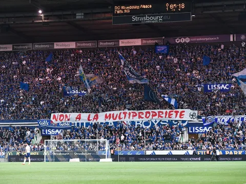 Chelsea & Strasbourg cùng câu chuyện tương đồng với Philippe Troussier tại Việt Nam