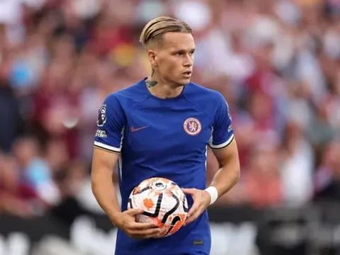 Lại gây thất vọng, Pochettino nói thẳng về Mudryk