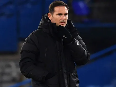 Bằng chứng cho thấy hàng công Chelsea quá thiếu sáng tạo