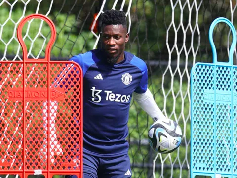 Lần đầu của Andre Onana với Man Utd