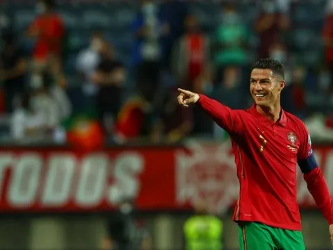 Lập kỷ lục mới, Ronaldo tuyên bố chắc nịch về bản năng săn bàn