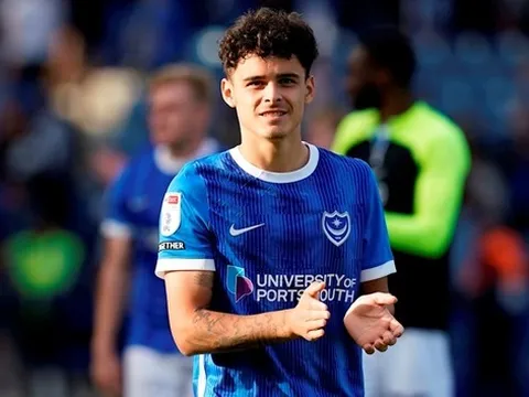 Tài năng trẻ của Manchester City dính chấn thương nặng