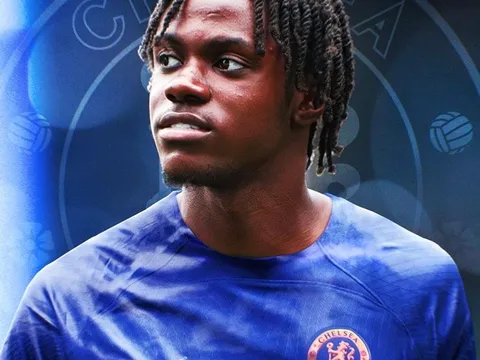 Here we go! Chelsea chiêu mộ Lavia