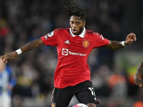 Lazio muốn có tiền vệ M.U