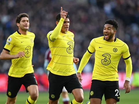 'Một pha bóng xuất sắc của Thiago Silva'