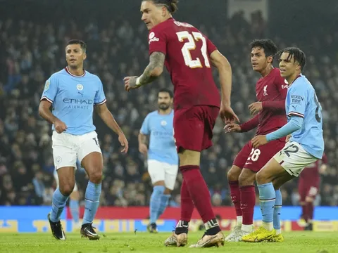 'Có vẻ cậu ấy chú ý đến Messi trong suốt World Cup với cú dứt điểm đó'
