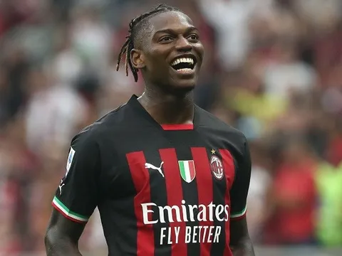 Luật sư đến Milan, Rossoneri sắp trói chân thành công trụ cột