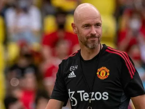 Lee Sharpe chỉ rõ cầu thủ Ten Hag nên chiêu mộ