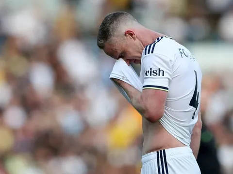 Leeds sụp đổ như thế nào