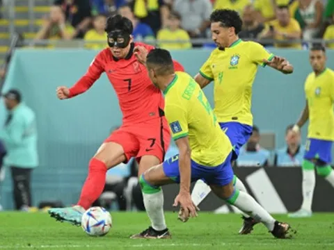 Lên công về thủ, Casemiro sắm vai "chiến binh thầm lặng" Brazil