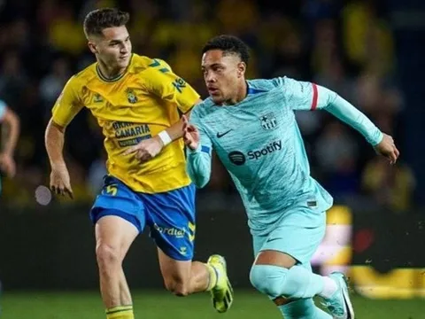 Lewandowski hành động đẳng cấp, thời khắc chuyển giao tại Barca đã đến