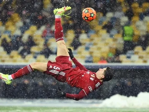 Lewandowski tiết lộ bí quyết sung mãn ở tuổi 33