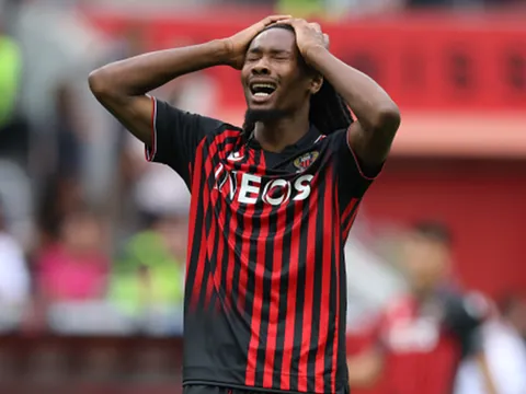 'Máy quét' Ligue 1 lọt vào tầm ngắm Liverpool