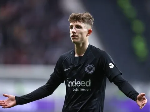 Arsenal vượt mặt Liverpool trong việc chiêu mộ sao Bundesliga