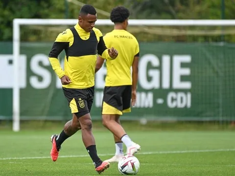 'Lính đánh thuê' Arsenal tỏa sáng rực rỡ