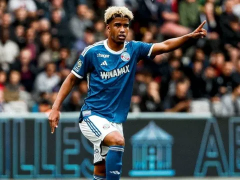 'Lính đánh thuê' Chelsea thi đấu xuất sắc