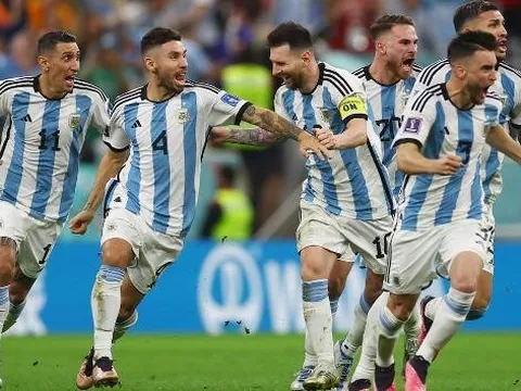 Lionel Messi giận dữ yêu cầu FIFA loại bỏ Antonio Mateu Lahoz