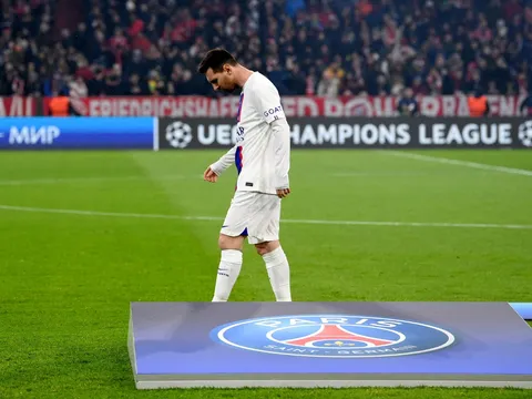 'Messi hoàn toàn mất kết nối ở PSG'