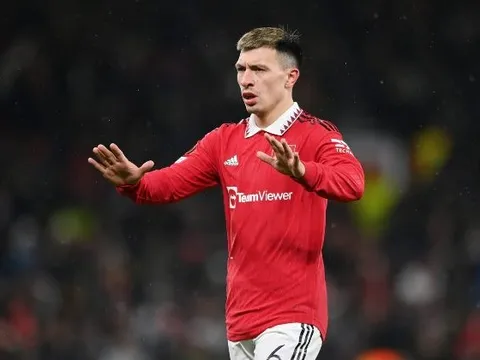 Lisandro Martinez: "Kỹ năng cậu ấy thật đáng kinh ngạc"