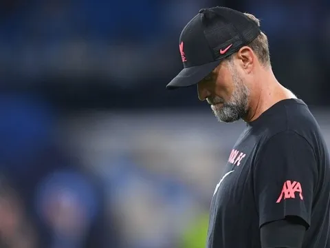 Liverpool bị cảnh cáo trên thị trường chuyển nhượng