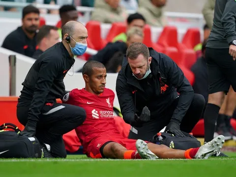 Liverpool còn kiên nhẫn với Thiago?
