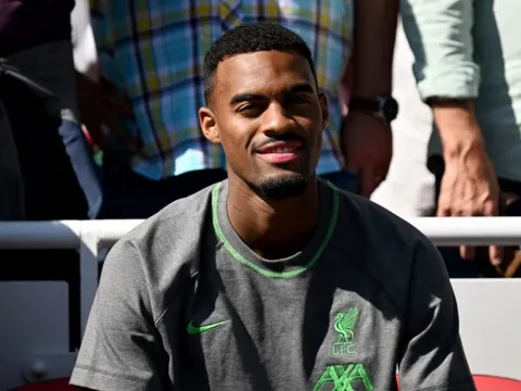 Liverpool đã có tiền vệ giỏi không kém Bellingham?