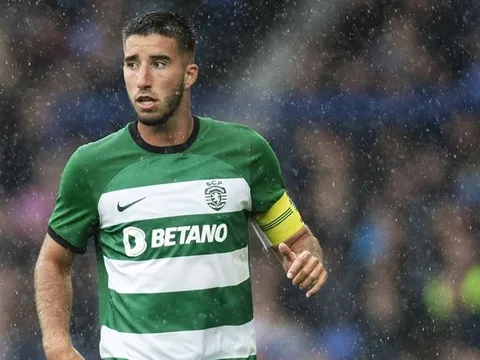 Liverpool hành động, ủ mưu cướp mục tiêu Man Utd