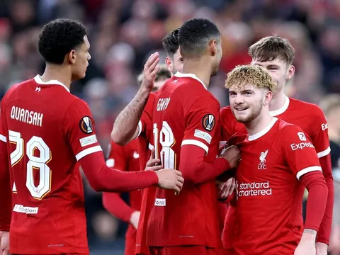 “Liverpool không nên có mặt tại Europa League”