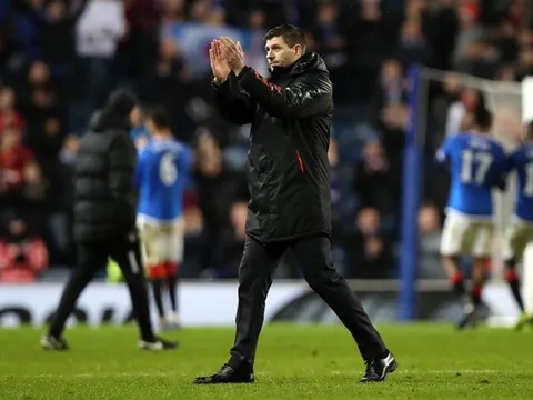 Gerrard lên tiếng 'cà khịa' Man Utd, tuyên bố 1 câu quá đau đớn