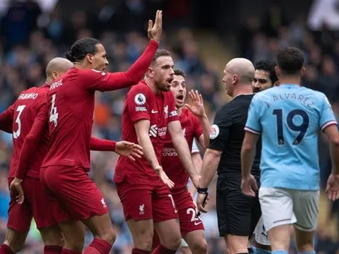 Liverpool nguy cơ nhận án phạt từ FA