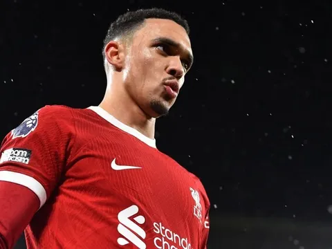Liverpool thay thế Arnold như thế nào?