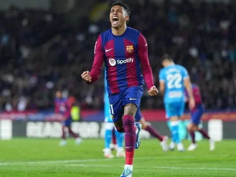 Lộ diện cái tên rời Barca vào hè 2024