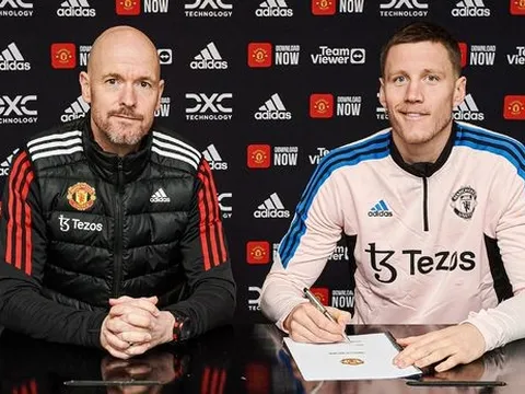 Man United công bố số áo của Wout Weghorst