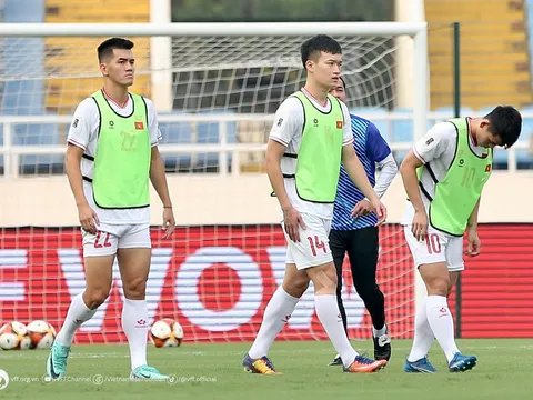 "Lối đá nhạt nhòa đến thất vọng, khác xa tuyển Việt Nam trước đó"