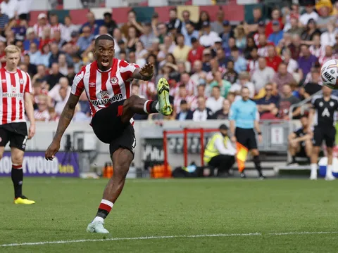 CHÍNH THỨC! Tiền đạo đang lên ở Premier League bị cấm thi đấu 8 tháng