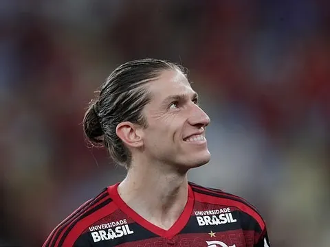 Cựu sao Chelsea chính thức tuyên bố giải nghệ