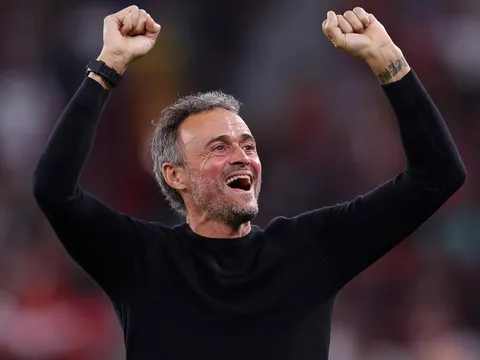 Luis Enrique thất vọng với quyết định từ Chelsea