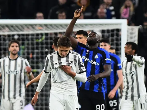 Lukaku nói gì sau màn ăn mừng dẫn tới tấm thẻ đỏ