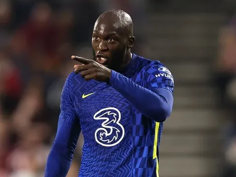 “Lukaku tịt ngòi không phải lỗi của Chelsea”