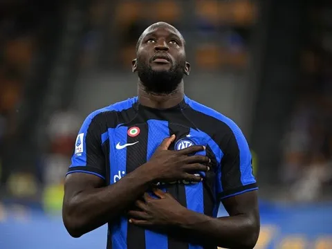 Lukaku và dàn sao từ người hùng trở thành 'bom xịt'