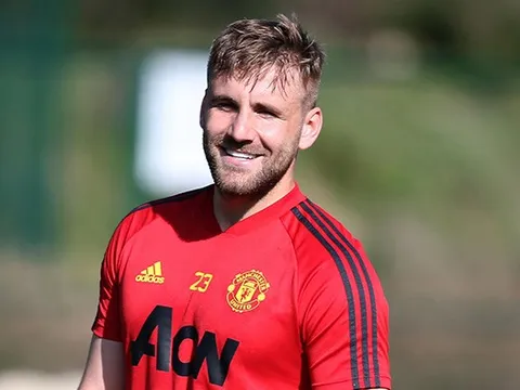 Luke Shaw: "Thật ngớ ngẩn khi loại Man Utd khỏi cuộc đua vô địch"