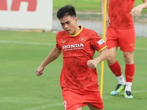 Lý Công Hoàng Anh - của để dành trong tay áo thầy Park