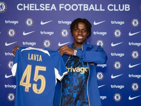 Lý do Chelsea không điền tên 2 tân binh vào danh sách dự Premier League